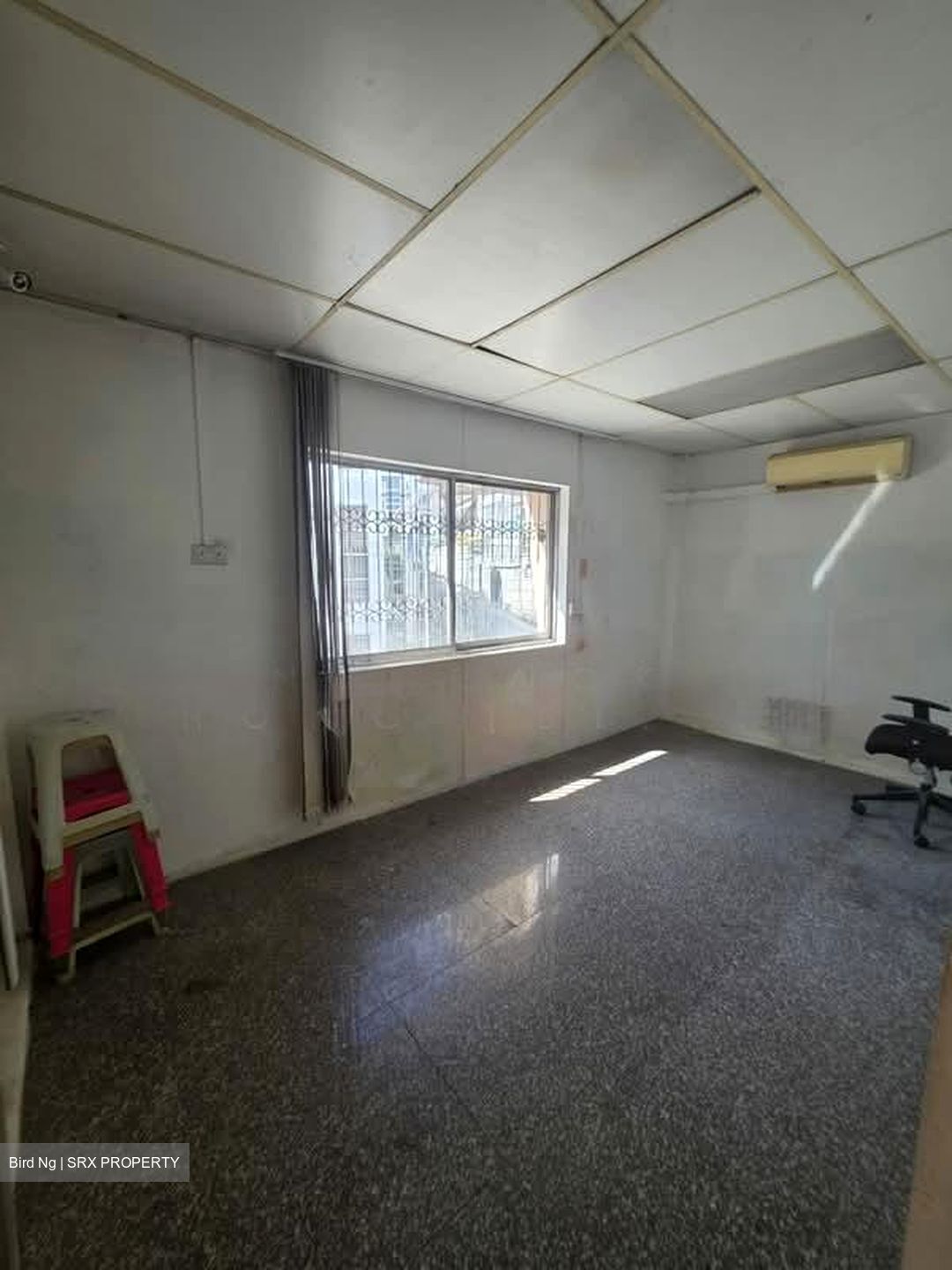 Upper Serangoon Road (D19), Shop House #562098001
